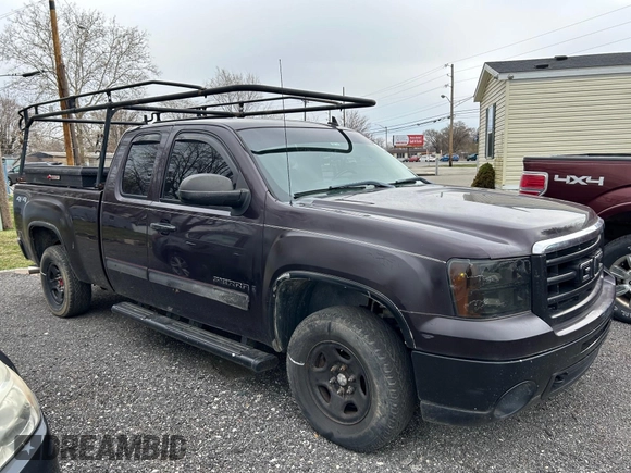 2009 GMC Sierra 1500 SLE with VIN 2GTEK290891119883, listed as a IAAI auction lot 41918190 with 189,713 mi miles. Bid and sale history available at carsss.com. Image 1.