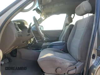 2002 Toyota Sequoia SR5 with VIN 5TDZT34A42S061905, listed as a Copart auction lot 86990884 with 198,024 mi miles and Clean Title. Bid and sale history available at carsss.com. Image 7.
