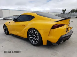 2021 Toyota Supra 3.0 z VIN WZ1DB0C09MW045272, wystawiony jako Copart lot #66185113 z przebiegiem 18 664 mil mil oraz . Historia ofert i sprzedaży dostępna na DreamBid. Obrazek 2.
