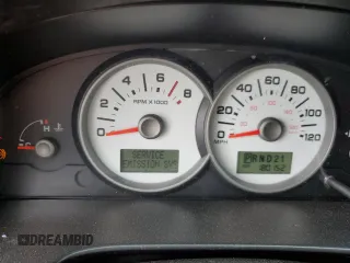 2005 Ford Escape Limited with VIN 1FMCU94165KA11181, listed as a Copart auction lot 62880725 with 180,152 mi miles and Salvage title. Bid and sale history available at DreamBid. Image 9.
