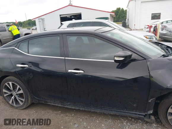 2016 Nissan Maxima SL with VIN 1N4AA6AP5GC413627, listed as a IAAI auction lot 42468940 with 209,558 mi miles and . Bid and sale history available at DreamBid. Image 13.