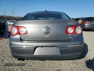 2006 Volkswagen Passat Value Edition z VIN WVWAK73C06P027101, wystawiony jako Copart lot #46810855 z przebiegiem 116 246 mil mil oraz Szkoda całkowita • Salvage title. Historia ofert i sprzedaży dostępna na DreamBid. Obrazek 6.