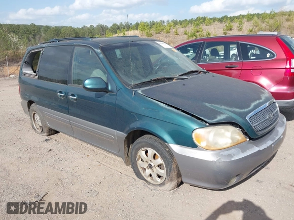 2005 Kia Sedona LX with VIN KNDUP132X56735119, listed as a IAAI auction lot 41798736 with 196,460 mi miles. Bid and sale history available at carsss.com. Image 1.