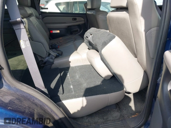 2002 Chevrolet Tahoe LS with VIN 1GNEK13T32J252373, listed as a IAAI auction lot 41927910 with 167,438 mi miles and . Bid and sale history available at DreamBid. Image 8.