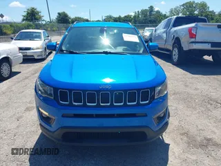 2018 Jeep Compass Latitude с VIN 3C4NJCBB1JT338496, выставлен на аукционе IAAI как лот 42563531 с пробегом 47 447 миль миль и . История ставок и продаж доступна на DreamBid. Изображение 13.