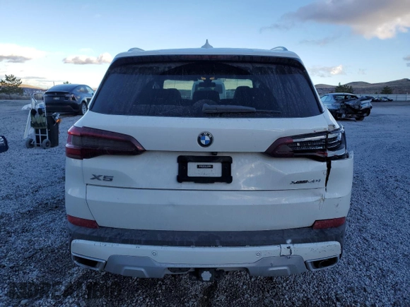 2020 BMW X5 xDrive40i with VIN 5UXCR6C02L9D56954, listed as a Copart auction lot 44769135 with 52,856 mi miles and Salvage title. Bid and sale history available at DreamBid. Image 6.