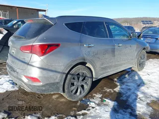 2018 Hyundai Santa Fe Ultimate with VIN 5XYZWDLA2JG570515, listed as a IAAI auction lot 41427397 with 67,135 mi miles and . Bid and sale history available at DreamBid. Image 4.