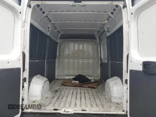 2019 Ram ProMaster Cargo with VIN 3C6TRVCG2KE539424, listed as a Copart auction lot 41985374 with 80,597 mi miles and . Bid and sale history available at DreamBid. Image 10.