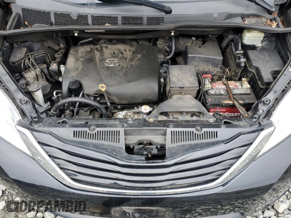 2017 Toyota Sienna LE Auto Access Seat with VIN 5TDKZ3DC9HS771019, listed as a Copart auction lot 45153325 with 113,210 mi miles and Salvage Title. Bid and sale history available at carsss.com. Image 11.