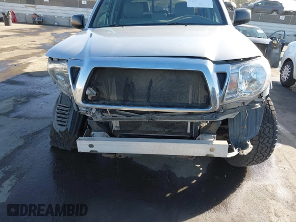 2008 Toyota Tacoma z VIN 5TELU42N88Z560362, wystawiony jako IAAI lot #41410260 z przebiegiem 164 329 mil mil oraz . Historia ofert i sprzedaży dostępna na DreamBid. Obrazek 13.