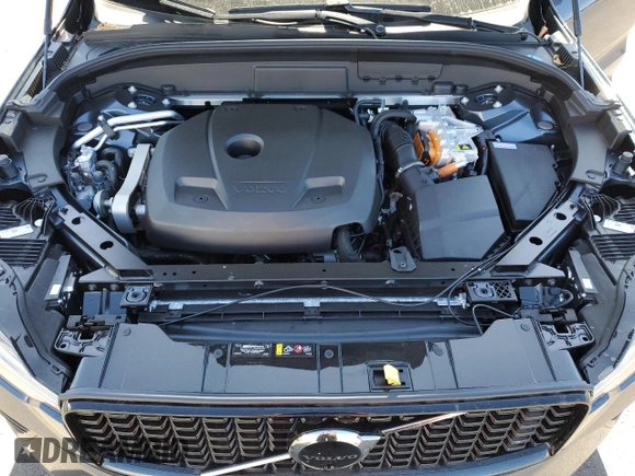 2024 Volvo XC60 Recharge Plug-In Hybrid Plus Dark Theme with VIN YV4H60DL7R1890796, listed as a Copart auction lot 89396905 with 1,157 mi miles and Salvage Title. Bid and sale history available at carsss.com. Image 12.