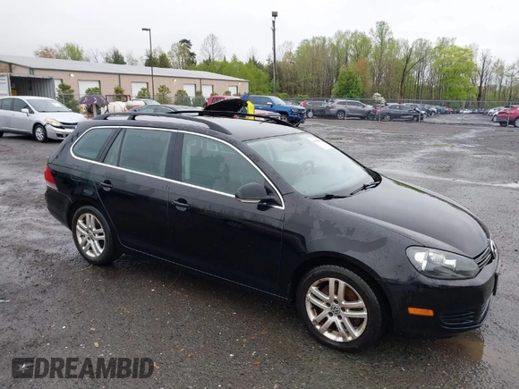 2014 Volkswagen Jetta SportWagen TDI with VIN 3VWML7AJ4EM611160, listed as a IAAI auction lot 41908412 with 149,267 mi miles. Bid and sale history available at carsss.com. Image 1.