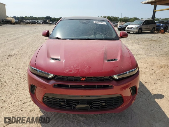 2024 Dodge Hornet GT Plus with VIN ZACNDFANXR3A38888, listed as a Copart auction lot 70686114 with 523 mi miles and Salvage title. Bid and sale history available at DreamBid. Image 5.