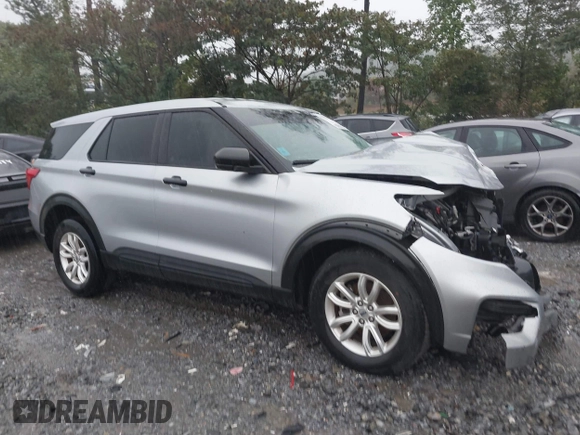 2021 Ford Explorer with VIN 1FMSK8BB3MGC33945, listed as a IAAI auction lot 40439523 with 24,922 mi miles. Bid and sale history available at carsss.com. Image 13.
