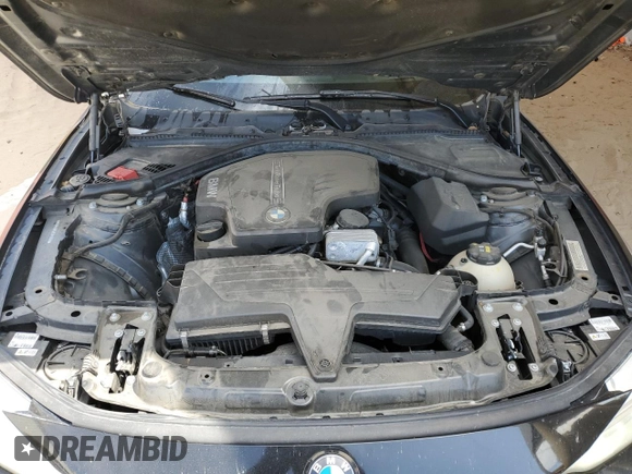 2015 BMW 4 Series 428i z VIN WBA4A9C57FD416121, wystawiony jako Copart lot #53475555 z przebiegiem 186 572 mil mil oraz Szkoda całkowita • Salvage title. Historia ofert i sprzedaży dostępna na DreamBid. Obrazek 12.
