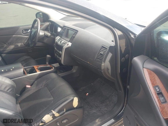 2009 Nissan Murano SL with VIN JN8AZ18W69W110865, listed as a IAAI auction lot 41830697 with 131,602 mi miles. Bid and sale history available at carsss.com. Image 5.
