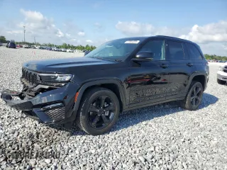 2023 Jeep Grand Cherokee Limited with VIN 1C4RJGBG2PC513119, listed as a Copart auction lot 57884335 with 33,937 mi miles and Non repairable. Bid and sale history available at DreamBid. Image 1.