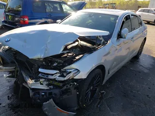 2021 BMW 5 Series 530i with VIN WBA53BH01MWX15298, listed as a IAAI auction lot 42038023 with 49,523 mi miles and . Bid and sale history available at DreamBid. Image 12.