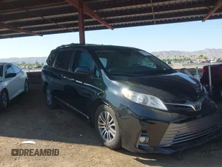 2020 Toyota Sienna XLE Auto Access Seat with VIN 5TDYZ3DC9LS077997, listed as a IAAI auction lot 42453087 with 55,729 mi miles and . Bid and sale history available at DreamBid. Image 1.
