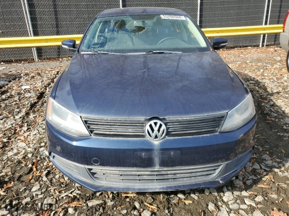 2014 Volkswagen Jetta Sedan SE w/Connectivity with VIN 3VWD17AJ2EM409018, listed as a Copart auction lot 55260584 with 122,153 mi miles and Non Repairable. Bid and sale history available at carsss.com. Image 13.