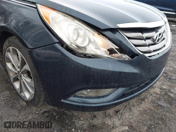2013 Hyundai Sonata Limited with VIN 5NPEC4AB4DH804900, listed as a IAAI auction lot 41619907 with 152,278 mi miles and . Bid and sale history available at DreamBid. Image 13.