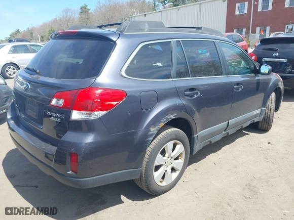 2010 Subaru Outback Prem All-Weather/HK Aud with VIN 4S4BRBFC6A3323184, listed as a IAAI auction lot 42094526 with 124,025 mi miles. Bid and sale history available at carsss.com. Image 4.