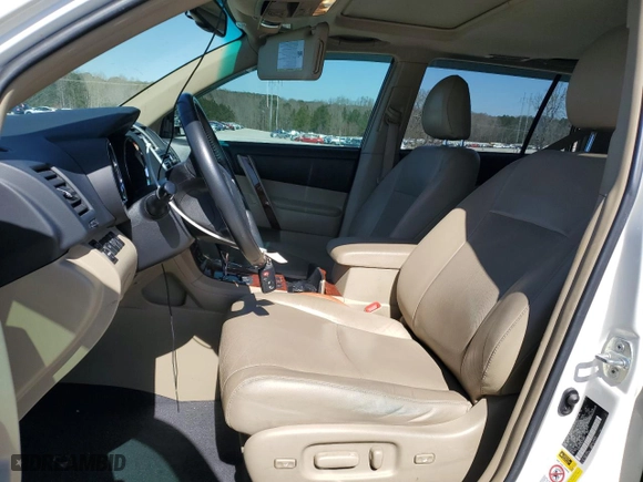2013 Toyota Highlander Limited with VIN 5TDYK3EH7DS109622, listed as a Copart auction lot 49583835 with 162,856 mi miles and Salvage Title. Bid and sale history available at carsss.com. Image 7.