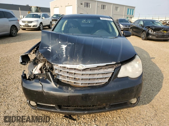 2009 Chrysler Sebring Touring z VIN 1C3LC56D69N531168, wystawiony jako Copart lot #59331415 z przebiegiem 225 463 mil mil oraz Szkoda całkowita • Salvage title. Historia ofert i sprzedaży dostępna na DreamBid. Obrazek 5.