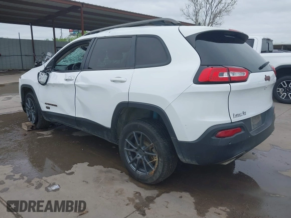 2016 Jeep Cherokee Latitude with VIN 1C4PJLCS4GW258930, listed as a IAAI auction lot 41944239 with 87,900 mi miles. Bid and sale history available at carsss.com. Image 3.
