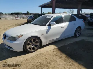 2004 BMW 5 Series 545iA with VIN WBANB33514B113150, listed as a Copart auction lot 46869035 with 83,404 mi miles and Clean Title. Bid and sale history available at carsss.com. Image 1.