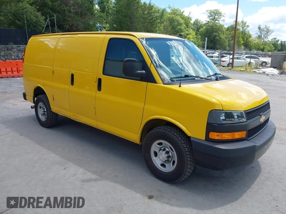 2021 Chevrolet Express Cargo with VIN 1GCWGAFP8M1175144, listed as a IAAI auction lot 42815392 with 57,298 mi miles and . Bid and sale history available at DreamBid. Image 1.