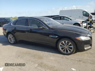 2017 Jaguar XF 20d Premium with VIN SAJBD4BN8HCY42657, listed as a Copart auction lot 55468965 with 100,339 mi miles and Clean Title. Bid and sale history available at DreamBid. Image 4.