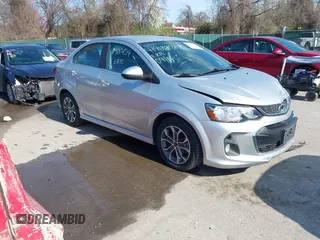 2018 Chevrolet Sonic LT z VIN 1G1JD5SG6J4132523, wystawiony jako IAAI lot #41918454 z przebiegiem 59 332 mil mil oraz . Historia ofert i sprzedaży dostępna na DreamBid. Obrazek 1.