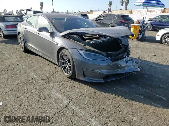 2023 Tesla Model S с VIN 5YJSA1E55PF522232, выставлен на аукционе Copart как лот 47735815 с пробегом Не указан миль и Списание • Salvage title. История ставок и продаж доступна на DreamBid. Изображение 10.