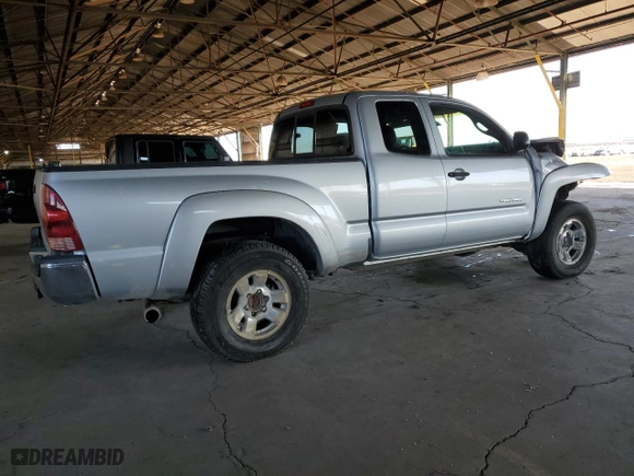 2006 Toyota Tacoma with VIN 5TEUX42N96Z316857, listed as a Copart auction lot 45098705 with 169,813 mi miles and Salvage Title. Bid and sale history available at carsss.com. Image 3.