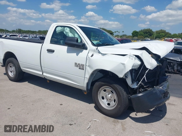 2022 Ram 1500 Tradesman z VIN 3C6JR6DG1NG300872, wystawiony jako IAAI lot #42255745 z przebiegiem 30 727 mil mil oraz . Historia ofert i sprzedaży dostępna na DreamBid. Obrazek 1.