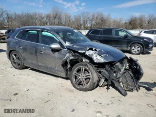 2020 Audi SQ5 Premium Plus with VIN WA1B4AFYXL2039715, listed as a Copart auction lot 46145635 with 0 mi miles and Salvage Title. Bid and sale history available at carsss.com. Image 4.