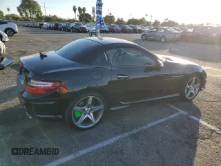 2015 Mercedes-Benz SLK-Class SLK 350 with VIN WDDPK5HA4FF100858, listed as a Copart auction lot 80667864 with 101,052 mi miles and Salvage Title. Bid and sale history available at carsss.com. Image 3.