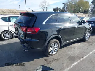 2019 Kia Sorento L with VIN 5XYPG4A30KG465482, listed as a IAAI auction lot 41811451 with 75,439 mi miles. Bid and sale history available at carsss.com. Image 4.