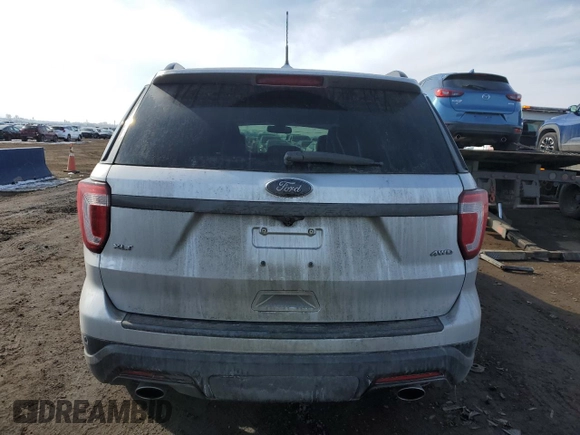 2018 Ford Explorer XLT with VIN 1FM5K8D86JGB78921, listed as a Copart auction lot 45561245 with 126,315 mi miles and Salvage Title. Bid and sale history available at DreamBid. Image 6.