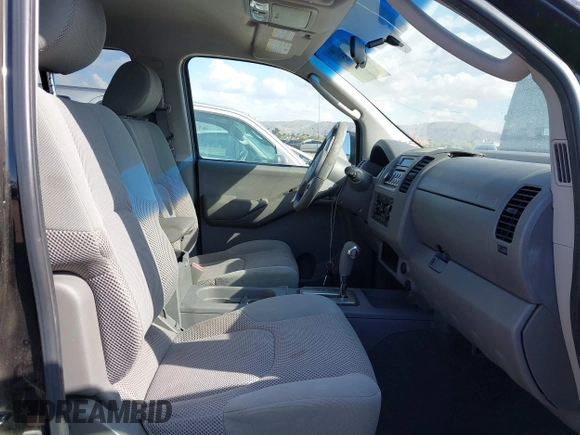 2007 Nissan Frontier SE z VIN 1N6AD07U57C442876, wystawiony jako IAAI lot #41975510 z przebiegiem 170 932 mil mil oraz . Historia ofert i sprzedaży dostępna na DreamBid. Obrazek 5.