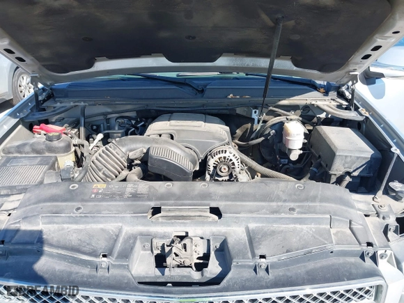 2012 Chevrolet Suburban LT with VIN 1GNSCJE01CR220186, listed as a IAAI auction lot 41476520 with 117,714 mi miles. Bid and sale history available at carsss.com. Image 10.