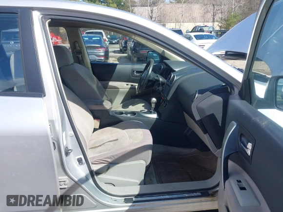 2008 Nissan Rogue SL with VIN JN8AS58V68W103058, listed as a IAAI auction lot 41976961 with 179,752 mi miles and . Bid and sale history available at DreamBid. Image 5.