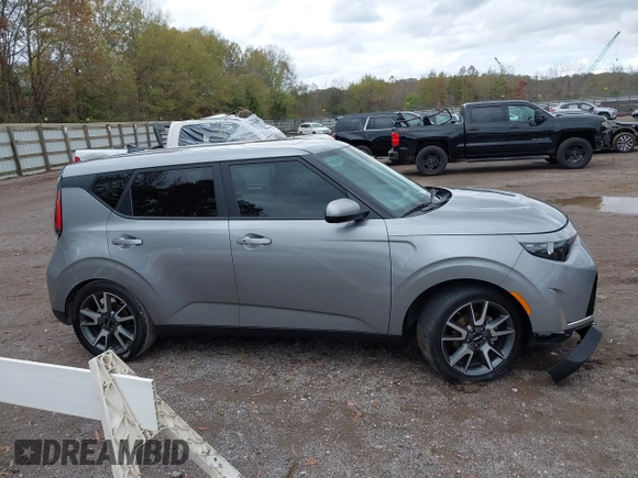 2024 Kia Soul EX with VIN KNDJ33AU8R7905962, listed as a IAAI auction lot 40863625 with 10,224 mi miles. Bid and sale history available at carsss.com. Image 13.