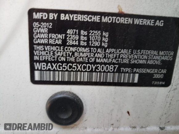 2012 BMW 5 Series 528i z VIN WBAXG5C5XCDY30087, wystawiony jako Copart lot #50729165 z przebiegiem Nie podano mil oraz Czysty tytuł • Clean title. Historia ofert i sprzedaży dostępna na DreamBid. Obrazek 12.