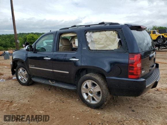 2009 Chevrolet Tahoe LTZ z VIN 1GNFC330X9J120398, wystawiony jako Copart lot #59917295 z przebiegiem 233 586 mil mil oraz Szkoda całkowita • Salvage title. Historia ofert i sprzedaży dostępna na DreamBid. Obrazek 2.