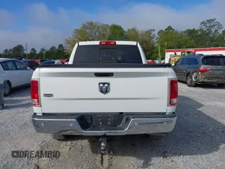 2017 Ram 1500 Laramie z VIN 1C6RR6NG9HS556255, wystawiony jako IAAI lot #41889626 z przebiegiem 90 141 mil mil oraz . Historia ofert i sprzedaży dostępna na DreamBid. Obrazek 16.