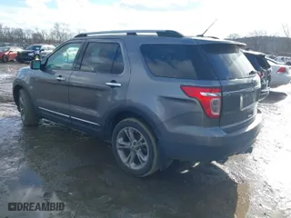2011 Ford Explorer Limited with VIN 1FMHK8F83BGA10438, listed as a IAAI auction lot 41435283 with 172,128 mi miles. Bid and sale history available at carsss.com. Image 3.