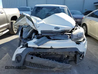 2018 Kia Soul with VIN KNDJN2A22J7899521, listed as a Copart auction lot 41536385 with 84,772 mi miles and Salvage Title. Bid and sale history available at carsss.com. Image 5.
