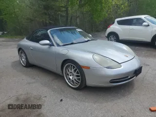2000 Porsche 911 z VIN WP0CA2992YS654053, wystawiony jako Copart lot #56706365 z przebiegiem 153 481 mil mil oraz Czysty tytuł • Clean title. Historia ofert i sprzedaży dostępna na DreamBid. Obrazek 4.